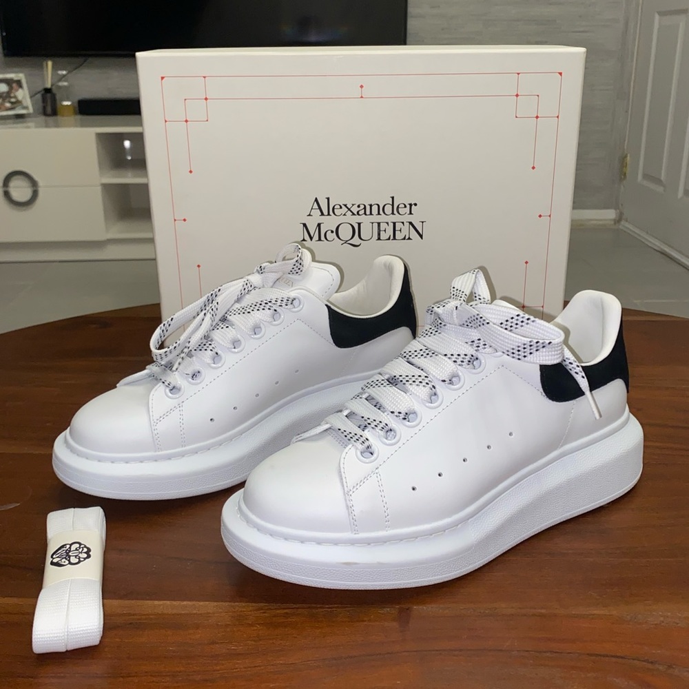 Alexander Mcqueen Sneaker Larry